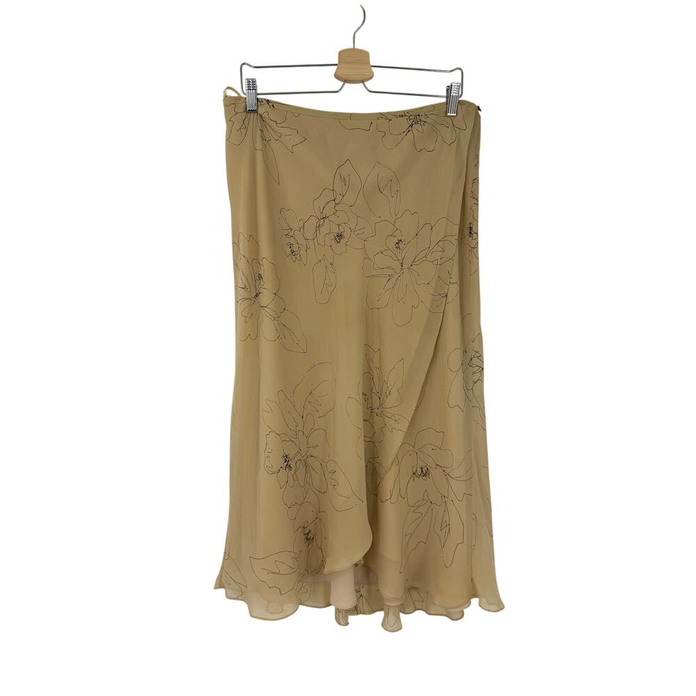 Vintage Alfani Womens Size 14 100% silk Midi Wrap Skirt Lined Tan Black Floral - Picture 2 of 13